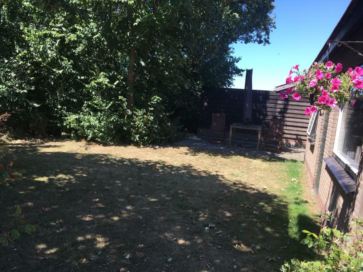 Bungalow Halfweg Ballum Esterno foto